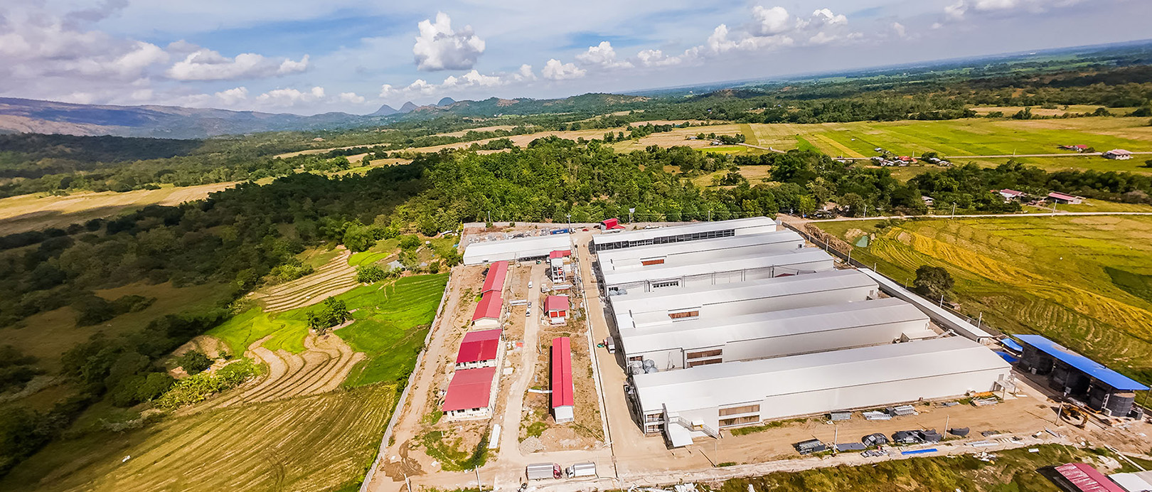 Projeto de cultivo em gaiolas de camadas nas Filipinas